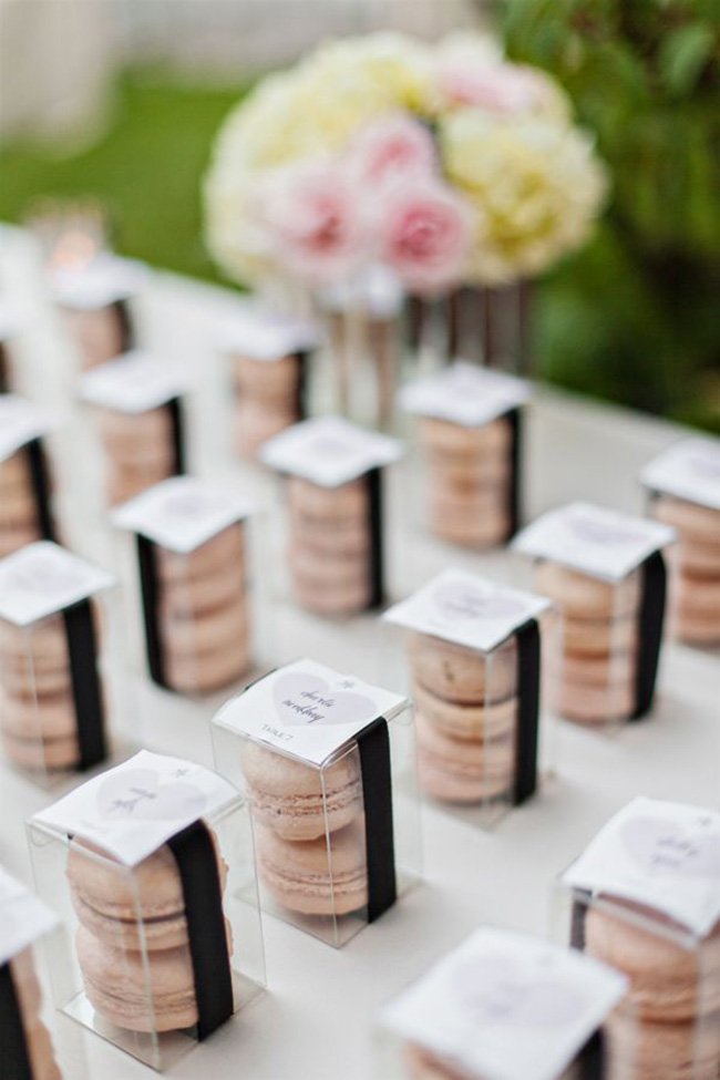 elegant-wedding-favors