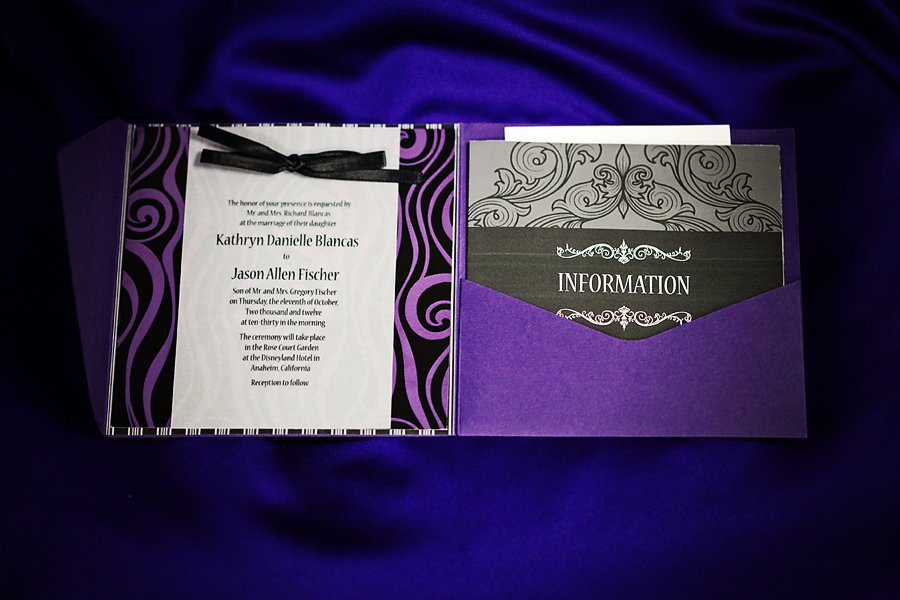 nightmare-before-christmas-wedding-invitations