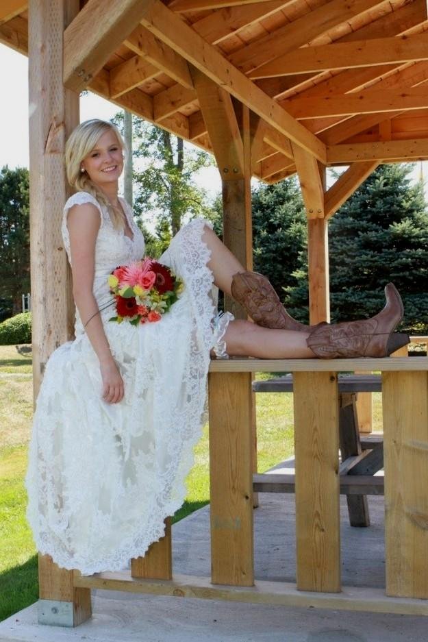 Dress To Wear With Cowboy Boots To A Wedding