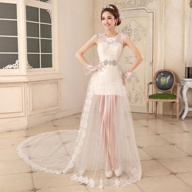 short-wedding-dress-with-detachable-train