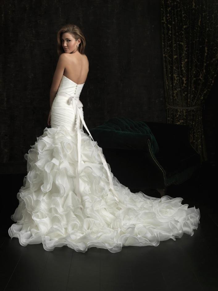 wedding-dress-with-ruffles-at-the-bottom