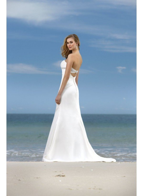 white beach wedding dresses for guests