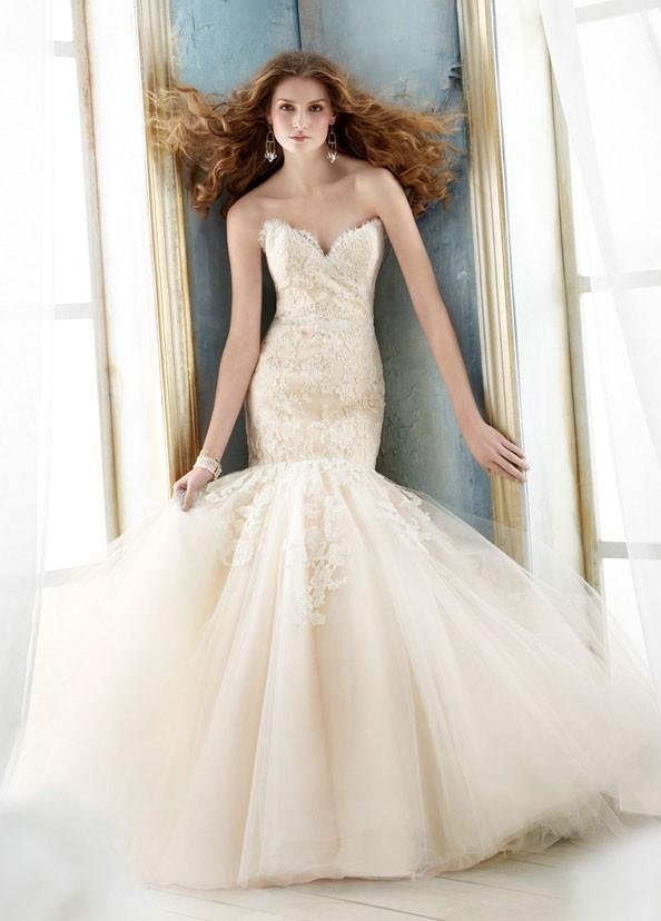 Top White And Lavender Wedding Dress in the year 2023 Don t miss out 