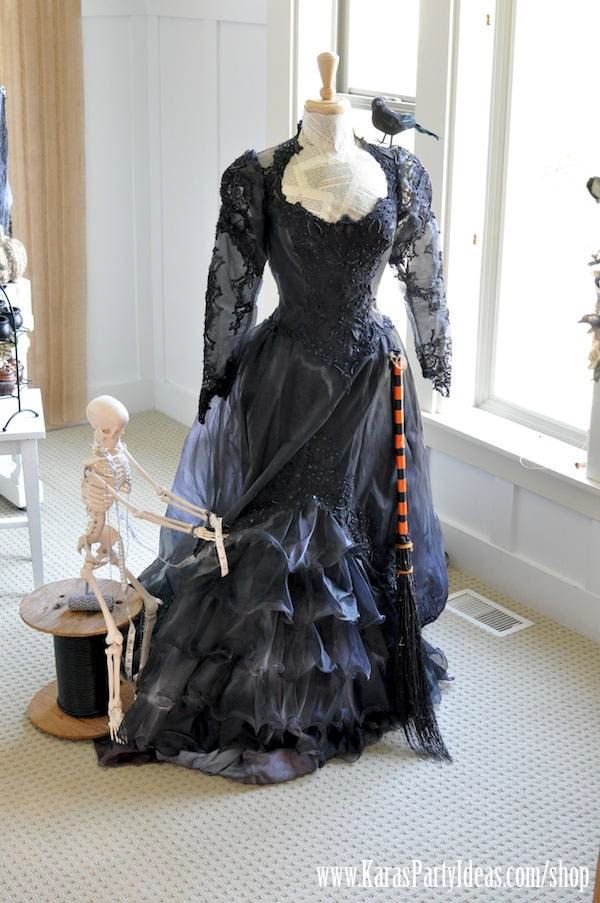 Black Wedding Dress Halloween Costume