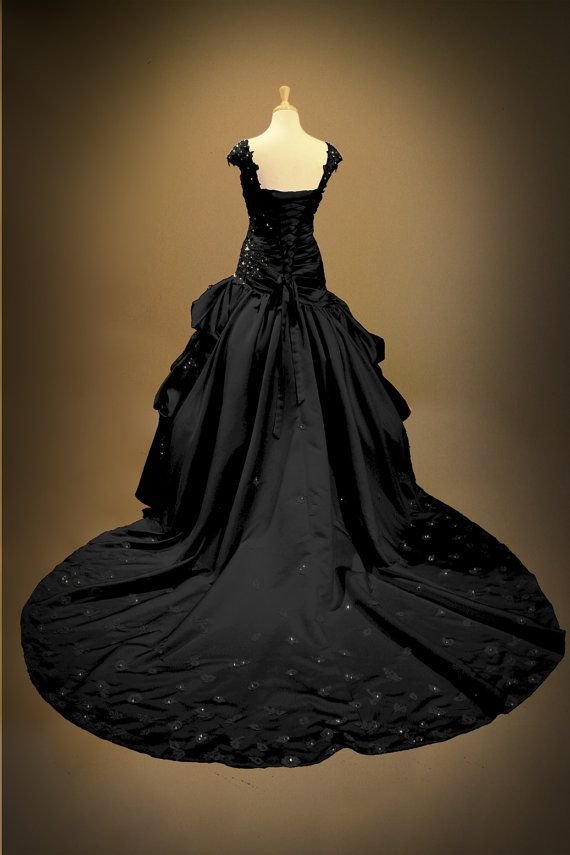 Black Gothic Wedding Dress