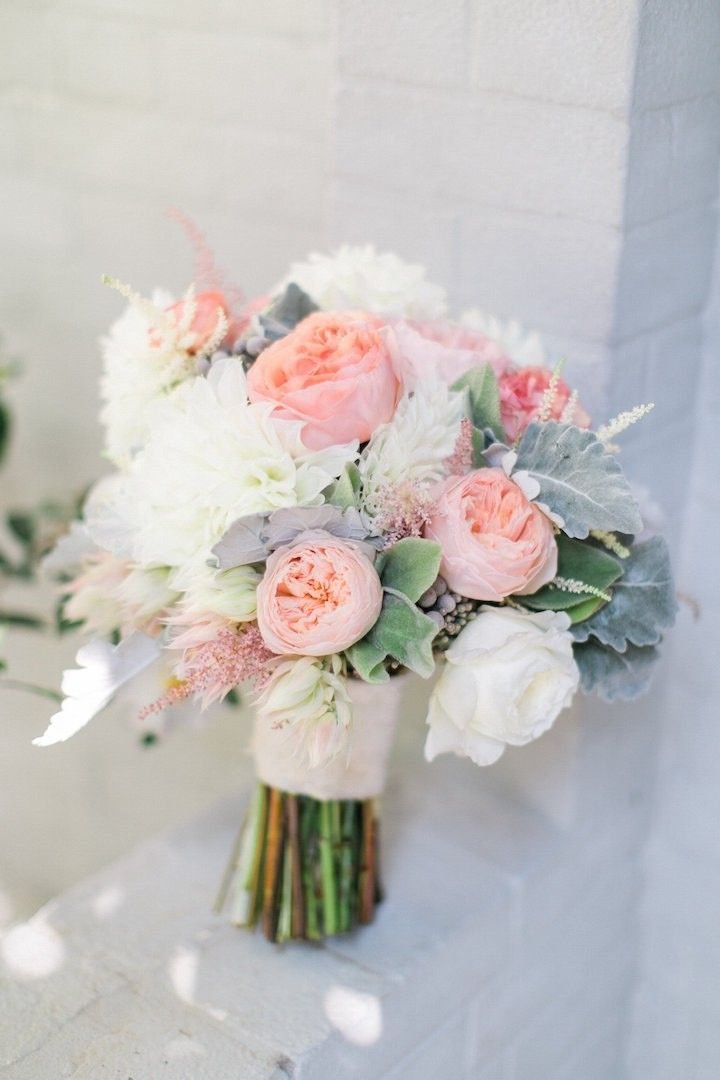 simple beach wedding bouquets