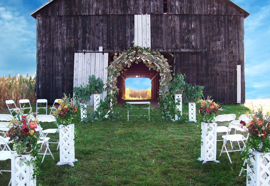 44 Outdoor Wedding Ideas Decorations For A Fun Outside Spring Wedding