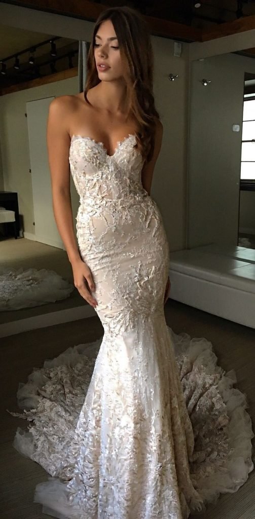 Tight Fitted Wedding Dresses